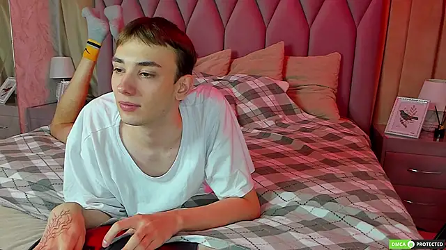 FelixCurtis online show from 09-14-25, 07:13