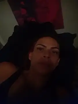 Veronnaink online show from 10-25-25, 03:36