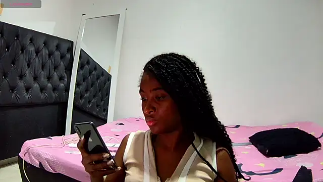 shantall ebony1 online show from 11-14-25, 09:41