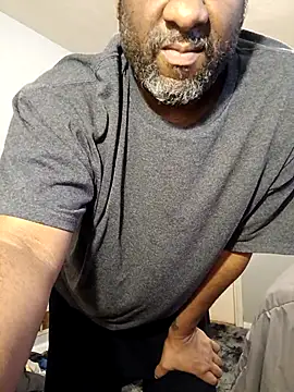 Snapshot of funandfreakyguy_97 chatting on 10-21-25, 04:41 funandfreakyguy 97 online show from 10-21-25, 04:41