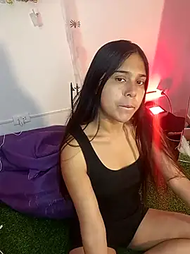 Snapshot of VioletaBliss1 chatting on 10-06-25, 12:13 VioletaBliss1 online show from 10-06-25, 12:13