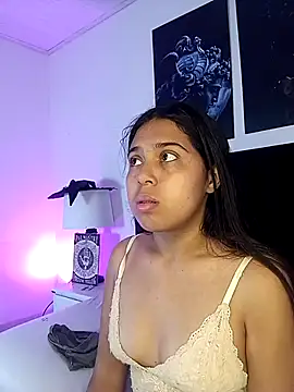 Snapshot of VioletaBliss1 chatting on 10-23-25, 12:04 VioletaBliss1 online show from 10-23-25, 12:04