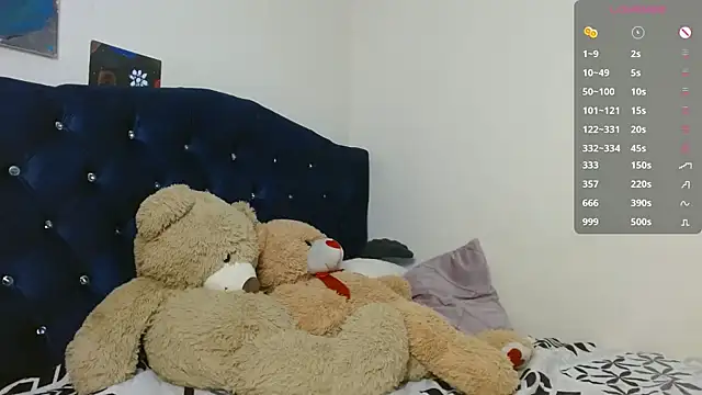 Snapshot of vikysexy283 chatting on 11-08-25, 01:28 vikysexy283 online show from 11-08-25, 01:28