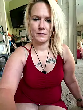 RhondaRump online show from 09-25-25, 02:10