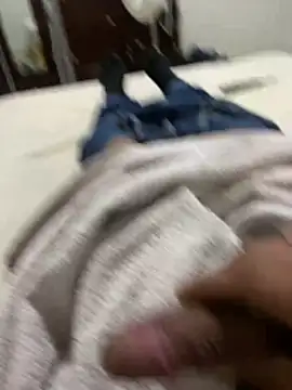 Snapshot of NiceAssent chatting on 03-19-26, 02:37 NiceAssent online show from 03-19-26, 02:37