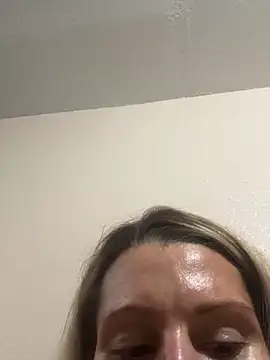 BaddieBossXX2 online show from 11-25-25, 06:02