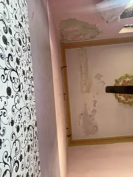 Snapshot of Sandhya_77 chatting on 09-18-25, 05:09 Sandhya 77 online show from 09-18-25, 05:09