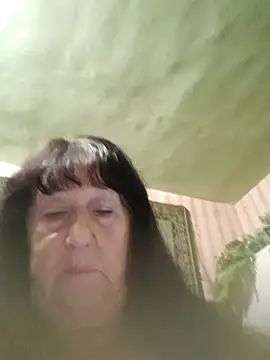 CrystalLime6411 online show from 10-08-25, 07:33