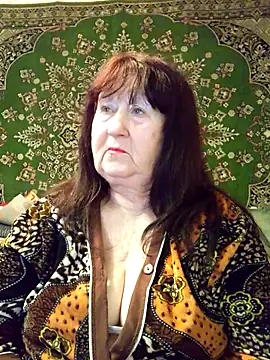 Snapshot of CrystalLime6411 chatting on 02-09-26, 10:25 CrystalLime6411 online show from 02-09-26, 10:25