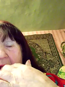 Snapshot of CrystalLime6411 chatting on 02-10-26, 05:17 CrystalLime6411 online show from 02-10-26, 05:17