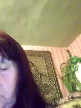 Snapshot of CrystalLime6411 chatting on 02-19-26, 08:38 CrystalLime6411 online show from 02-19-26, 08:38