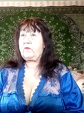 Snapshot of CrystalLime6411 chatting on 02-21-26, 06:58 CrystalLime6411 online show from 02-21-26, 06:58