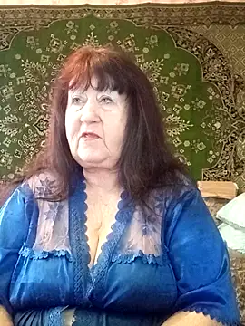 Snapshot of CrystalLime6411 chatting on 02-24-26, 07:06 CrystalLime6411 online show from 02-24-26, 07:06