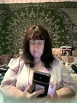 Snapshot of CrystalLime6411 chatting on 05-11-26, 02:45 CrystalLime6411 online show from 05-11-26, 02:45