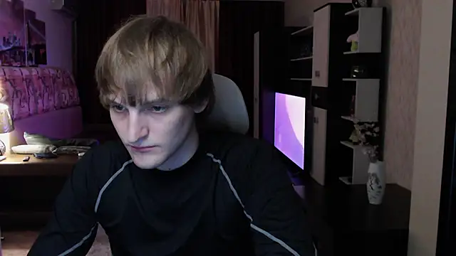 Playersuperstar online show from 11-18-25, 08:24