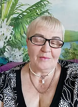 VioletSweet5566 online show from 09-21-25, 10:17