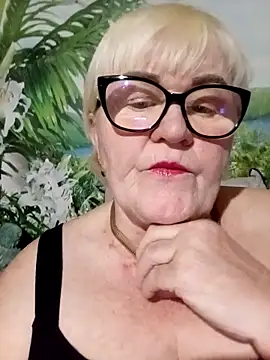 VioletSweet5566 online show from 05-12-26, 07:22