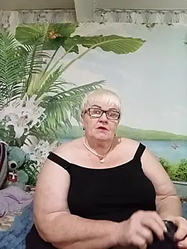 VioletSweet5566 online show from 06-17-26, 06:27