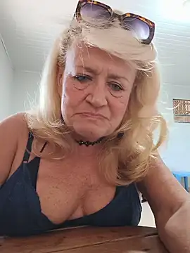 Belladama61 online show from 06-19-26, 10:52