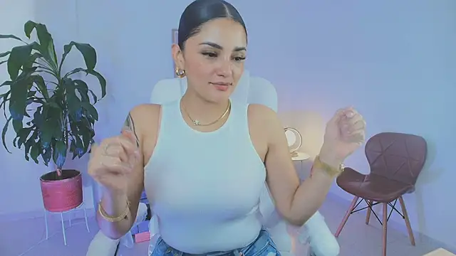 Julieta92  online show from 05-08-26, 09:09