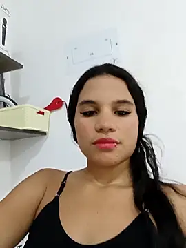 Snapshot of Little-Pussy-Sweet chatting on 09-10-25, 06:41 Little-Pussy-Sweet online show from 09-10-25, 06:41