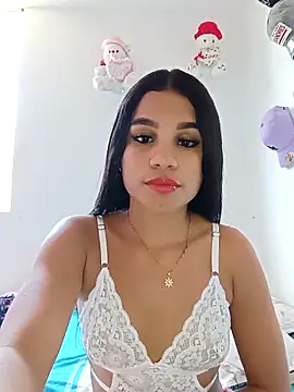 Snapshot of Little-Pussy-Sweet chatting on 09-24-25, 06:55 Little-Pussy-Sweet online show from 09-24-25, 06:55