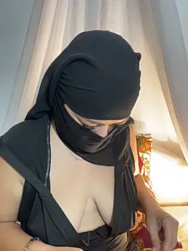 Amyraa  online show from 10-14-25, 12:17