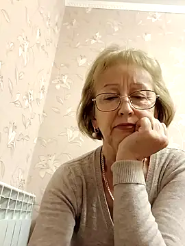 AlikaSwan5821 online show from 09-25-25, 11:58