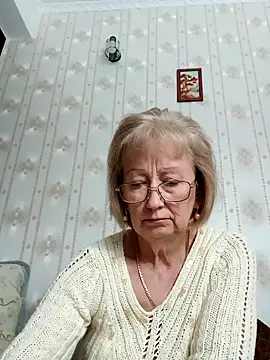 AlikaSwan5821 online show from 10-09-25, 01:42