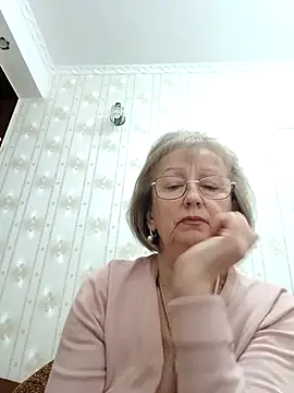 AlikaSwan5821 online show from 10-19-25, 02:07