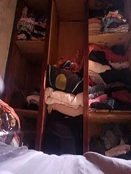 jojo1986No online show from 10-15-25, 07:19