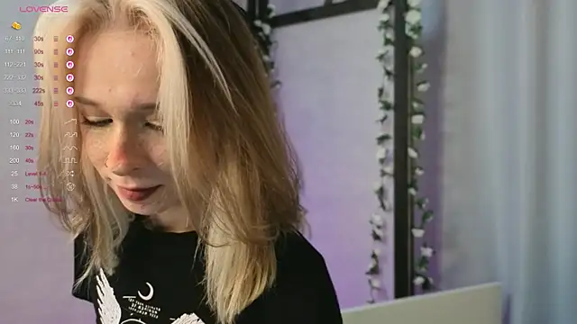 MiSeki online show from 10-24-25, 07:54