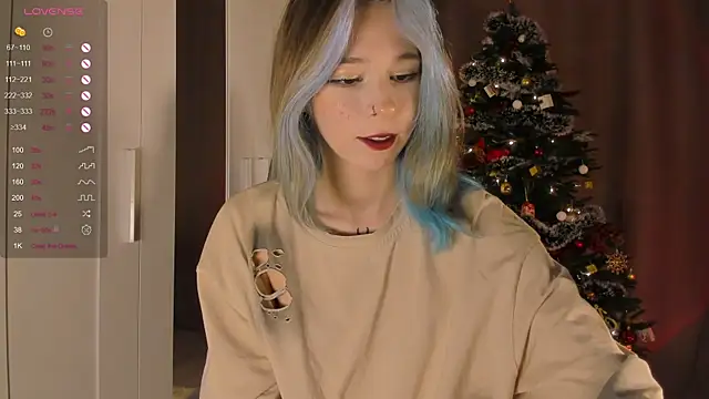 MiSeki online show from 12-20-25, 03:24