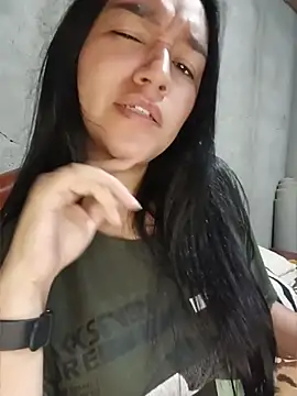 Snapshot of Williams_Hera chatting on 03-28-26, 01:27 Williams Hera online show from 03-28-26, 01:27