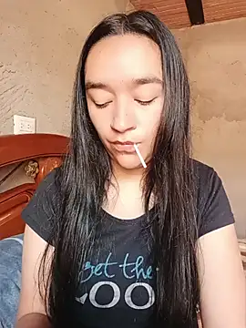Snapshot of Williams_Hera chatting on 05-30-26, 06:27 Williams Hera online show from 05-30-26, 06:27