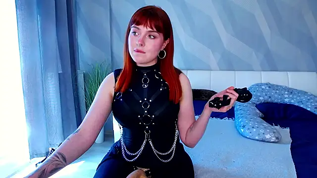 Snapshot of real_bdsm_couple chatting on 05-18-26, 02:01 real bdsm couple online show from 05-18-26, 02:01