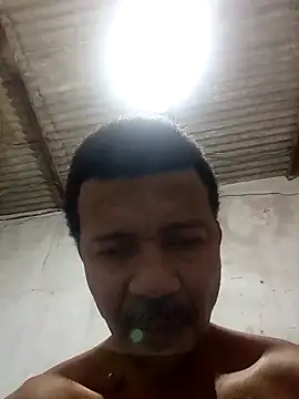 Snapshot of moreno25centimetro chatting on 06-06-26, 11:04 moreno25centimetro online show from 06-06-26, 11:04