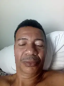 Snapshot of moreno25centimetro chatting on 06-28-26, 10:21 moreno25centimetro online show from 06-28-26, 10:21