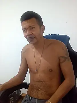 Snapshot of moreno25centimetro chatting on 07-26-26, 02:57 moreno25centimetro online show from 07-26-26, 02:57