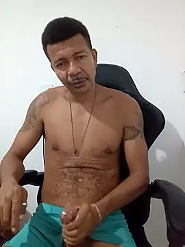 Snapshot of moreno25centimetro chatting on 07-29-26, 01:04 moreno25centimetro online show from 07-29-26, 01:04