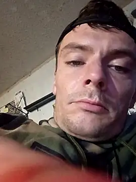 RichardW online show from 12-18-25, 02:34