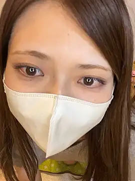 Snapshot of misa_mo chatting on 10-15-25, 01:44 misa mo online show from 10-15-25, 01:44