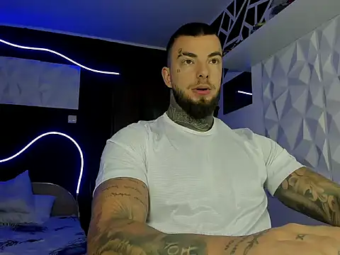 Chrisjordan66 online show from 10-06-25, 07:50