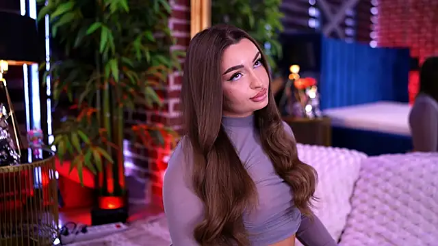 Snapshot of MillaSerene chatting on 02-20-26, 06:26 MillaSerene online show from 02-20-26, 06:26