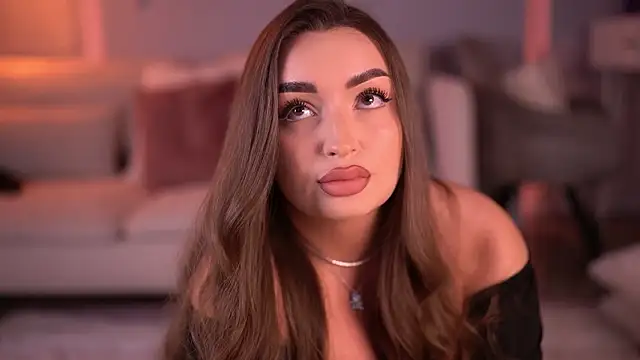 Snapshot of MillaSerene chatting on 03-17-26, 06:28 MillaSerene online show from 03-17-26, 06:28