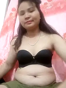 Heulwen-22 online show from 11-05-25, 04:40