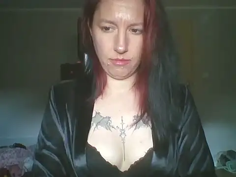 Snapshot of JudyFetish chatting on 09-17-25, 07:10 JudyFetish online show from 09-17-25, 07:10