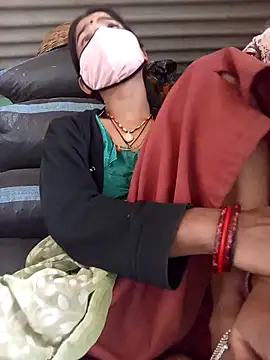 MISS LOVE 001 online show from 01-19-26, 11:25