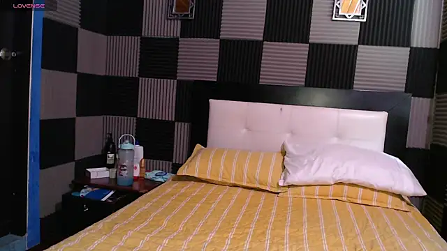 antonela-tompson online show from 09-16-25, 06:09