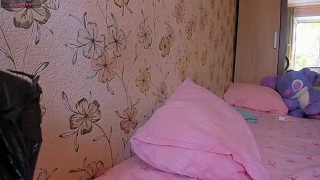 Alice next door online show from 05-07-26, 11:15